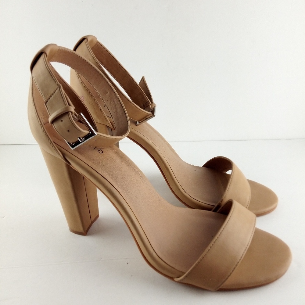 Torrid Two Strap Tapered Heels Ladies Size 11.5